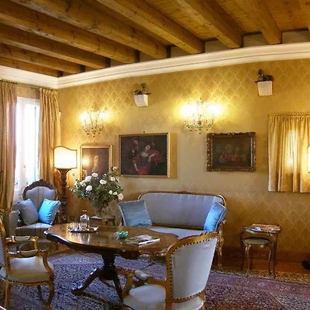 Ca' Del Borgo Villa Venetië-Lido