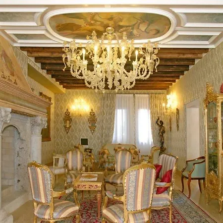 Ca' Del Borgo Villa Venetië-Lido